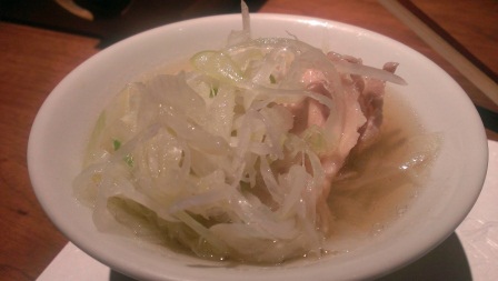 1394722871-2811492319 Ginza-羅豚 好好吃的豬肉火鍋 日本的蔥怎麼這麼甜