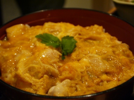 1398912611-241095864 Nihonbashi-雞三和 名古屋コーチン親子丼 瑕不掩瑜