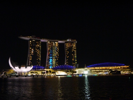 1399333915-2600733563 Singapore-濱海灣的美景真的讓人流連忘返