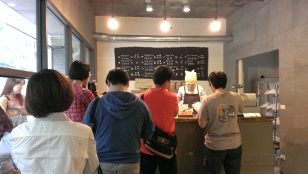 1399689149-1286605632 台中-Haritts 日本來的甜甜圈專賣店