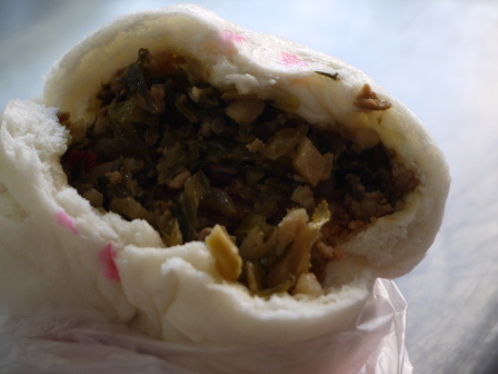 1401423913-2160952233 礁溪-鬍鬚包子饅頭店 好吃好吃當地人的早餐店