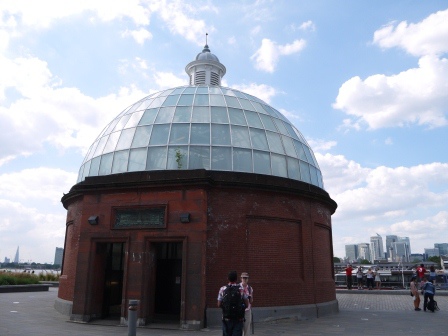 1403324546-877133483 London-Thames River Bust泰晤士河巴士 換個角度看倫敦