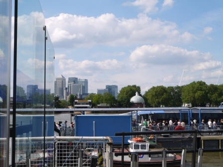 1403324547-4119356974 London-Thames River Bust泰晤士河巴士 換個角度看倫敦