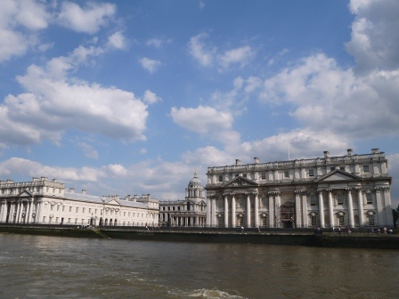 1403324550-444345885 London-Thames River Bust泰晤士河巴士 換個角度看倫敦