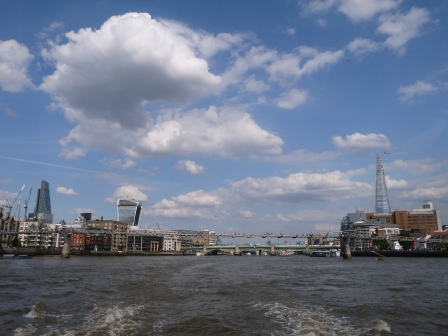 1403324566-2946203028 London-Thames River Bust泰晤士河巴士 換個角度看倫敦
