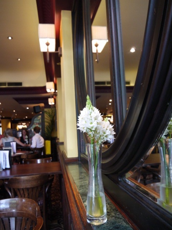 1403405579-4971911 London-Henry's Cafe Bar到倫敦吃經典Fish & Chips
