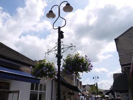 1403654762-1702942800 London-倫敦也有outlet 來Bicester Village血拚吧!