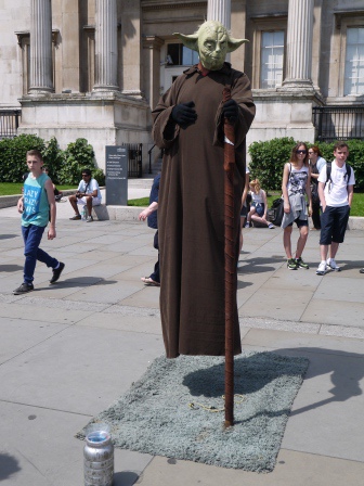 1403789660-3859566896 London-特拉法加廣場恣意逛逛&國家美術館培養氣質