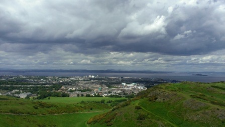 1404045699-1279441314 Edinburgh-Arthur's Seat俯瞰愛丁堡全貌的好位置