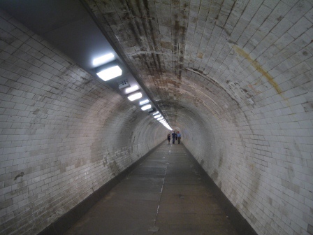1404311727-1636752799 London-世界文化遺產 格林威治小旅行 Cutty Sark/跨河人行隧道/格林威治大學