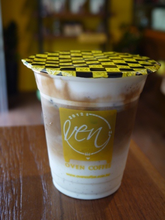 1406523833-3413764271 竹北-Oven Coffee縣政三期也有咖啡廳進駐囉