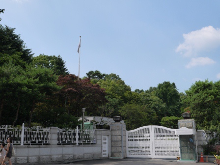 1407998684-515700759 Seoul-三清洞 不買東西也好好逛