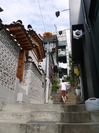 1407998915-1117699426 Seoul-三清洞 不買東西也好好逛