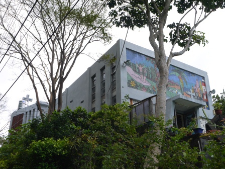 1408980629-1968851967 峨眉-野山田柴燒麵包窯工坊 復古美麗天主堂