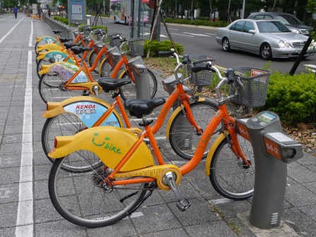 1409755232-2181666818 信義-1Bite2Go 好味的美式餐廳