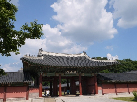 1409919045-2618417378 Seoul-昌德宮 聯合國認證喔!