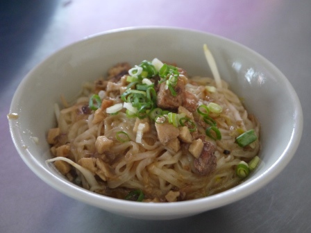 1411867230-2677147668 彰化-孔廟南投意麵 最簡單的料理但讓人回味的味道