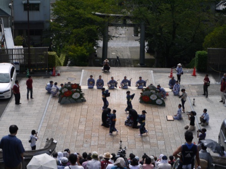 1413103506-1332891854 Nagasaki-諏訪神社 看宮日節準備