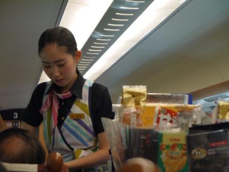 1413556813-3853570726 Hakata-哈哈 在九州也搭得到山陽新幹線