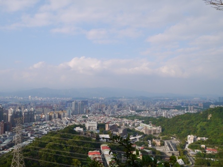 1413642526-3224476983 信義-象山步道 運動兼賞101