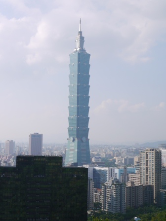 1413642703-1772504524 信義-象山步道 運動兼賞101
