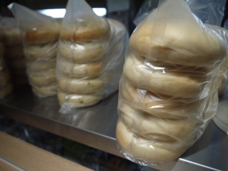 1414162319-2316826167 Fukuoka-Bagel&Bagel我就是愛吃西式早餐 好香好Q的bagel