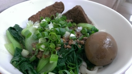 1414677067-1416250089 新竹-大東北 高麗菜盒子酥脆好吃