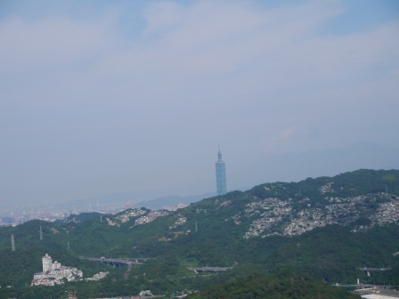 1414678135-3329045200 文山-貓空纜車 開幕這麼久現在才來啊??