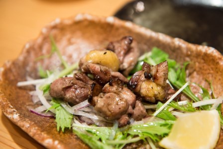 1415107140-575993100 Fukuoka-かしわ屋源次郎 親子丼還不錯喔