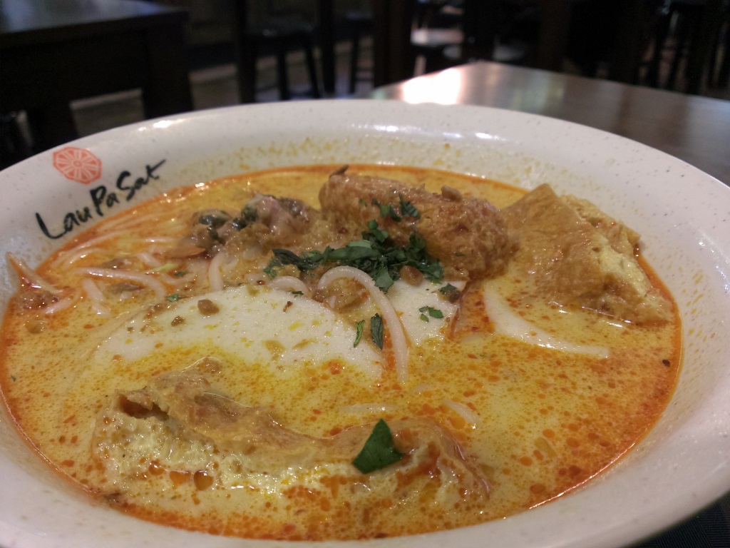 1417361411-665740084 Singapore-老巴剎 鬧區中的美食天堂