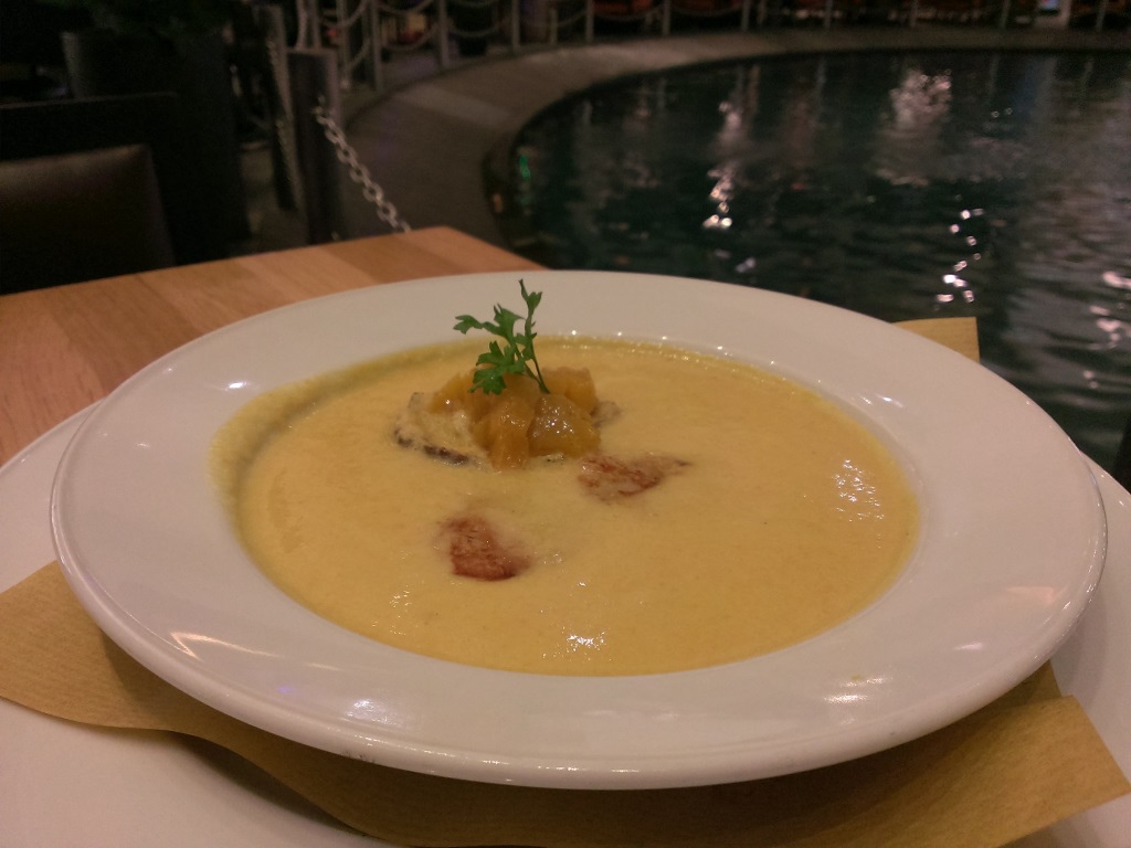 1417621224-508770523 Singapore-Beanstro...原來Coffee Bean也賣餐啊