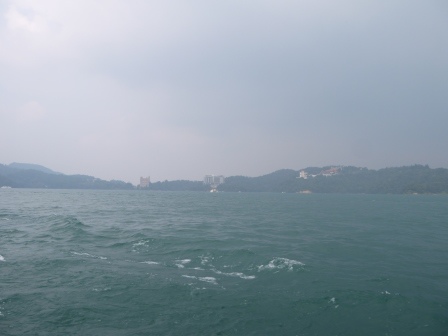 1418353221-3498140776 日月潭-乘船賞日月潭美景 天氣不優依舊美麗(魚池)