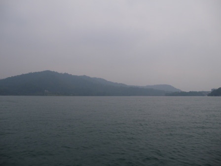 1418353232-550982149 日月潭-乘船賞日月潭美景 天氣不優依舊美麗(魚池)