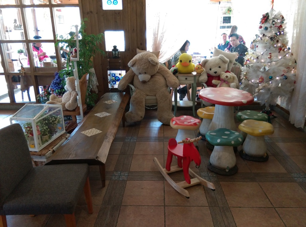 1418457908-2184190249 頭份-儷池咖啡屋 東西好吃但份量太大了