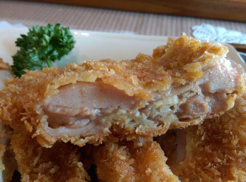 1418457922-3703495623 頭份-儷池咖啡屋 東西好吃但份量太大了