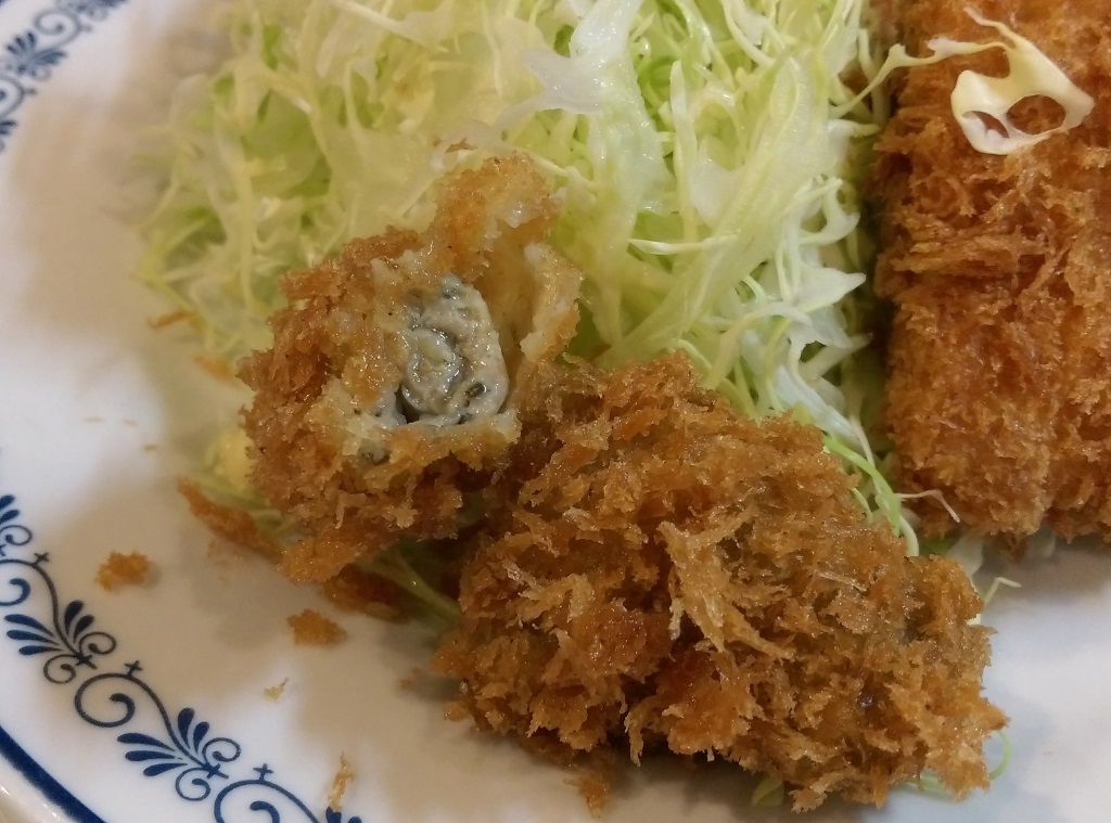 1419925095-2678401808 Ginza-煉瓦亭 好香好多汁的炸豬排啊