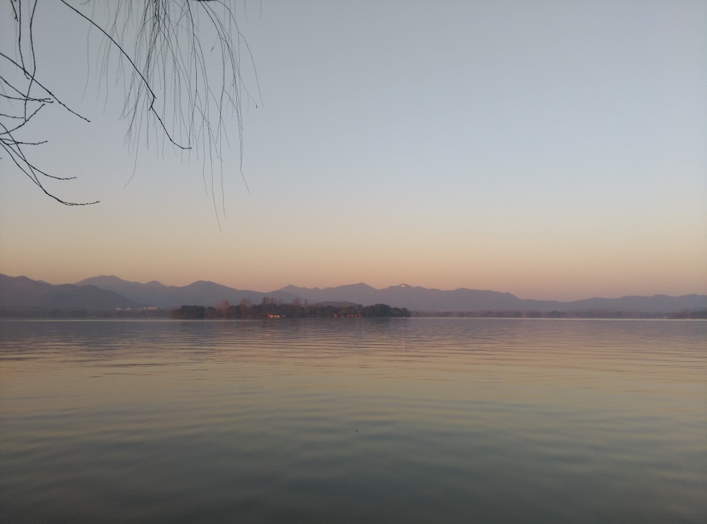 1421249514-226057569 Hangzhou-欲把西湖比西子 濃妝淡抹總相宜