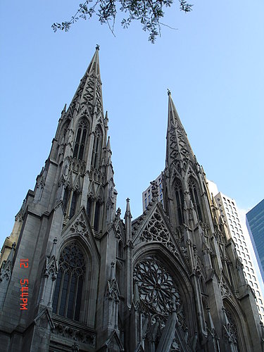 4ac5ca51ed410 New York-Fifth Avenue逛不停