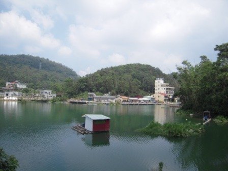4ac5cc6747fbb 日月潭-涵碧步道(魚池)