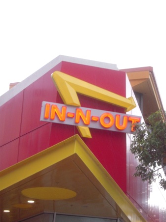 IN-N-OUT5.JPG