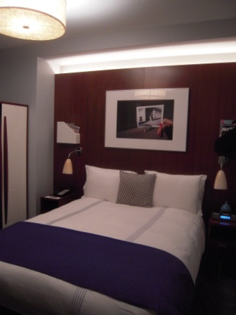 4b40a9ca795c6 USA-Check in, Check out, Hotel’s traveler