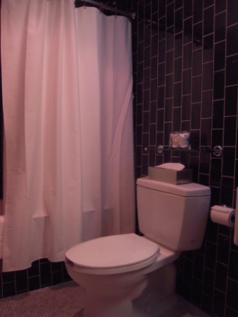 4b40a9cf9a49a USA-Check in, Check out, Hotel’s traveler