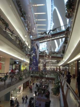 Gardens Mall06.JPG