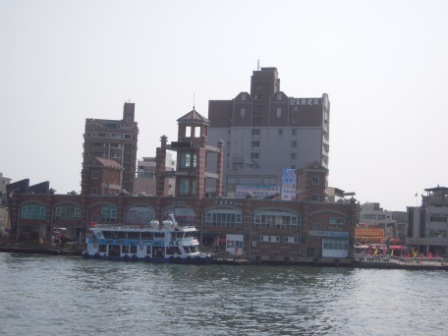 4bb0aac1e86db 旗津-搭渡輪賞海景