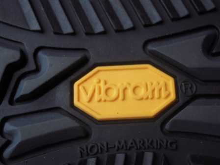 4bf20ea931c2c Super Sandals運動涼鞋Chaco(vs. Teva)