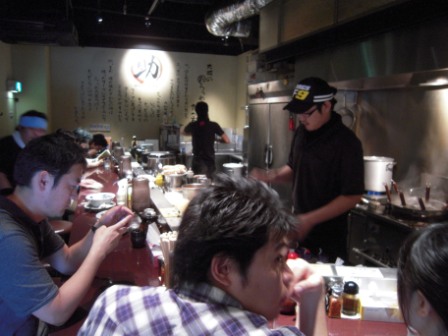 cdbbcd57c4a4363f5d8b793908a4f4ba Shinjuku-新宿三代目 助拉麵