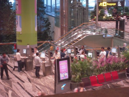 cdc9640e9a180a2643861c2a5b972a55 Singapore-Sliver Kris Lounge(新加坡新航貴賓室)&新航商務艙