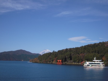 e3dca2aa026c2f723c3f61ff092814ba Hakone-2010秋天在箱根(上)芦之湖與海賊船