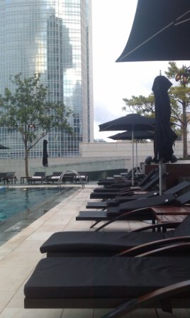 eb7d134353c5cf2f211e65e5edbc94d0 HK-Four Seasons Hotel(四季酒店游泳池與SPA)