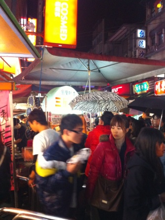 f27a99a25253c062ba34d23549e166fe 羅東-一整個莫名其妙的羅東夜市